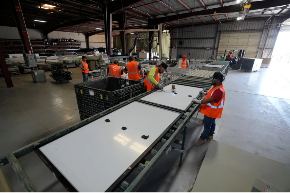 Солнечная энергия: перспективы тормозит утилизация