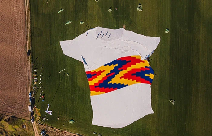 Переработанная футболка из книги Рекордов Гиннеса.