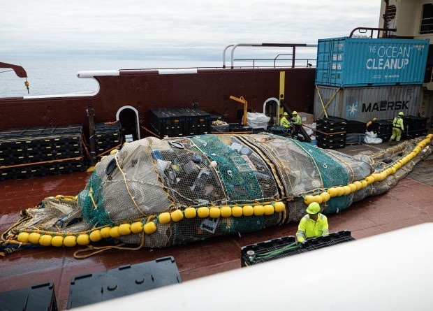 Новая конструкция по сбору пластика The Ocean Cleanup оказалась эффективной