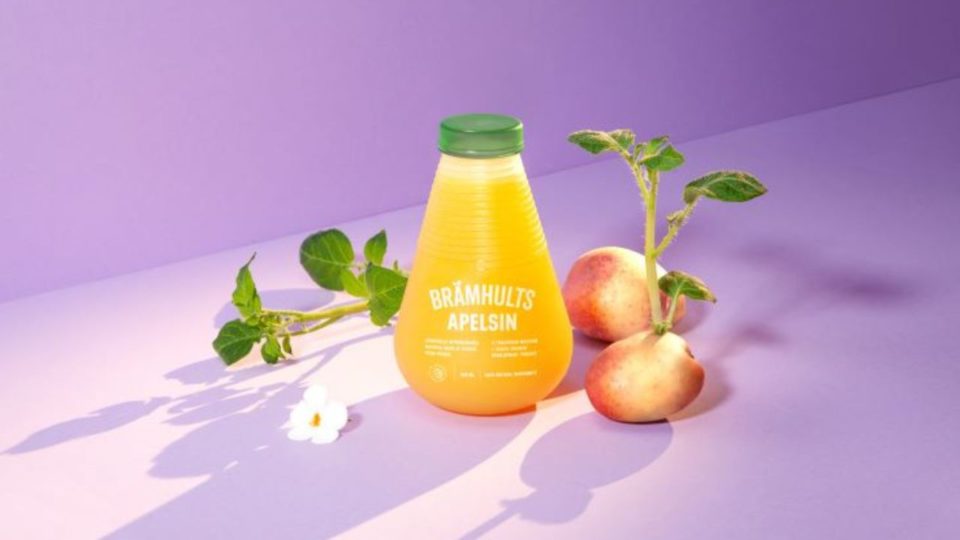 Пей быстрее, сейчас упаковка начнет распадаться! 